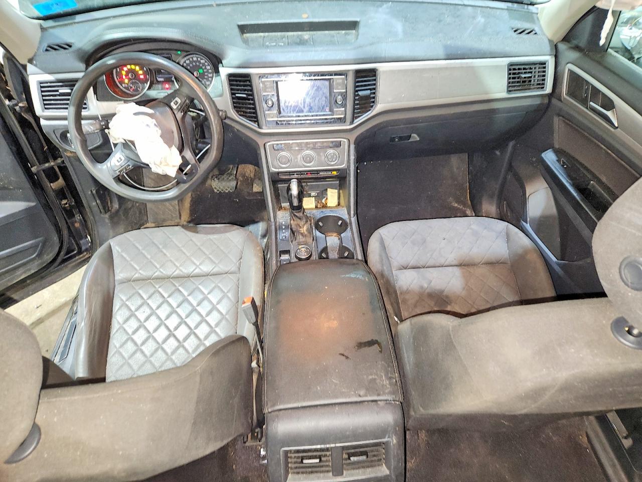 Volkswagen Atlas S