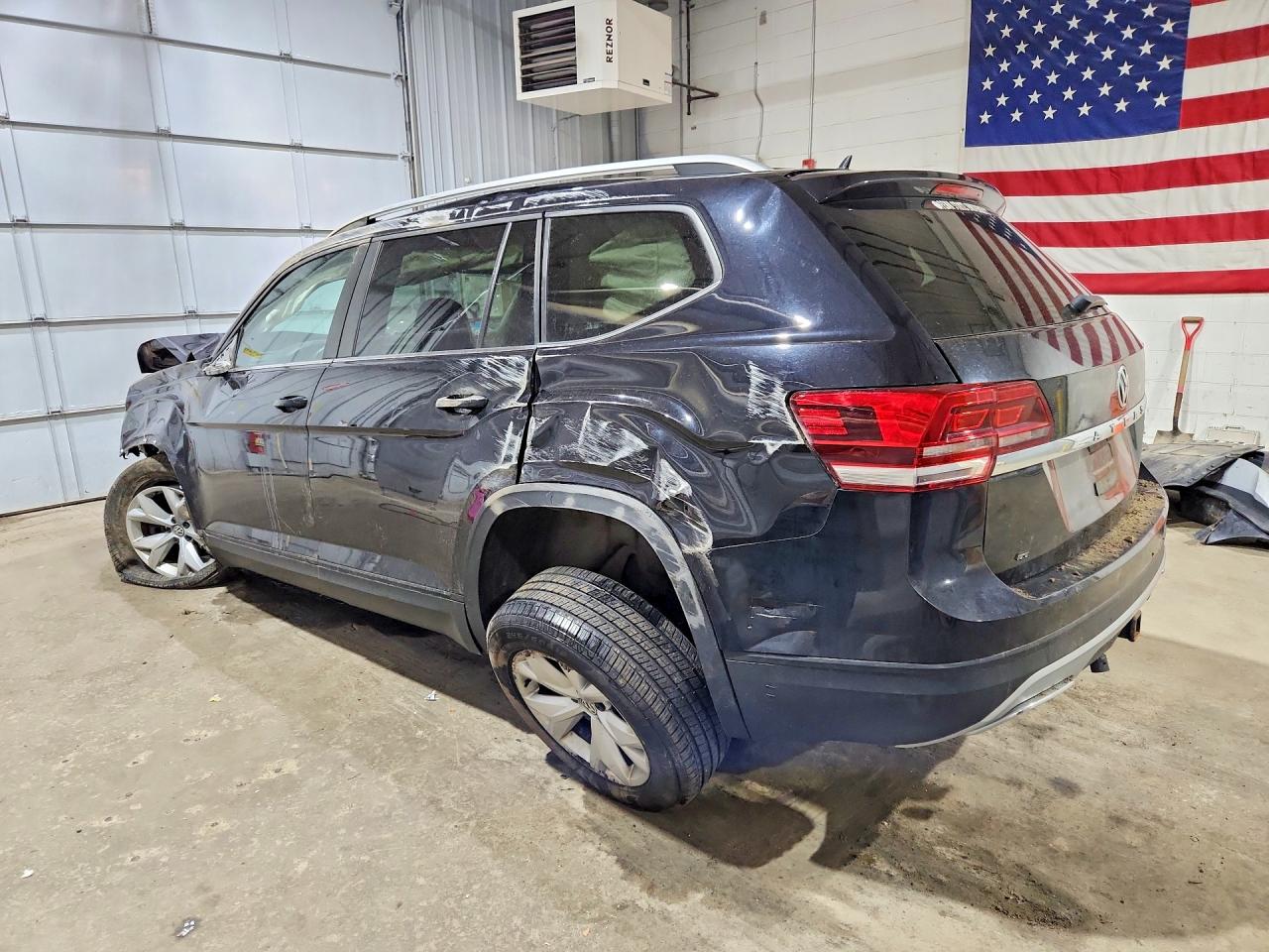 Volkswagen Atlas S