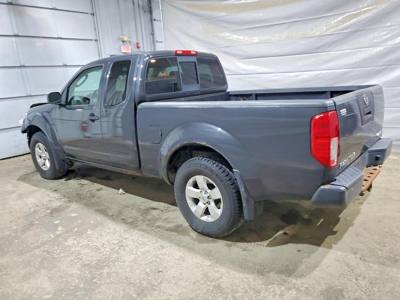 Nissan Frontier Se V6