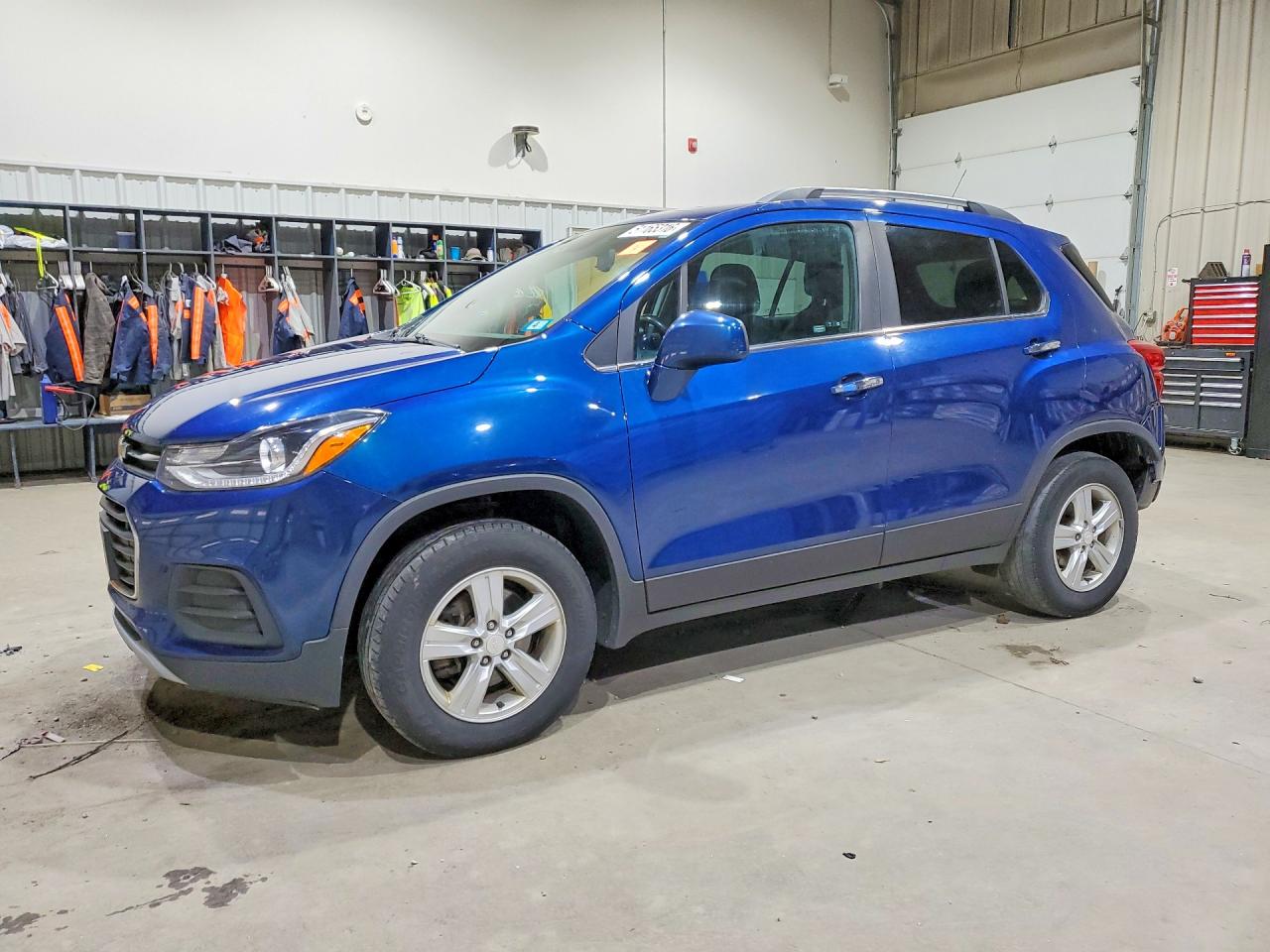 Salvage Chevrolet Trax Image