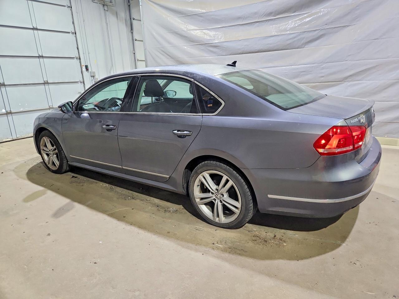 Volkswagen Passat Sel