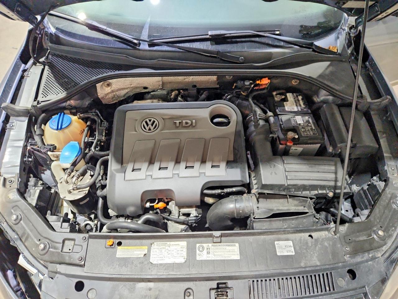 Volkswagen Passat Sel