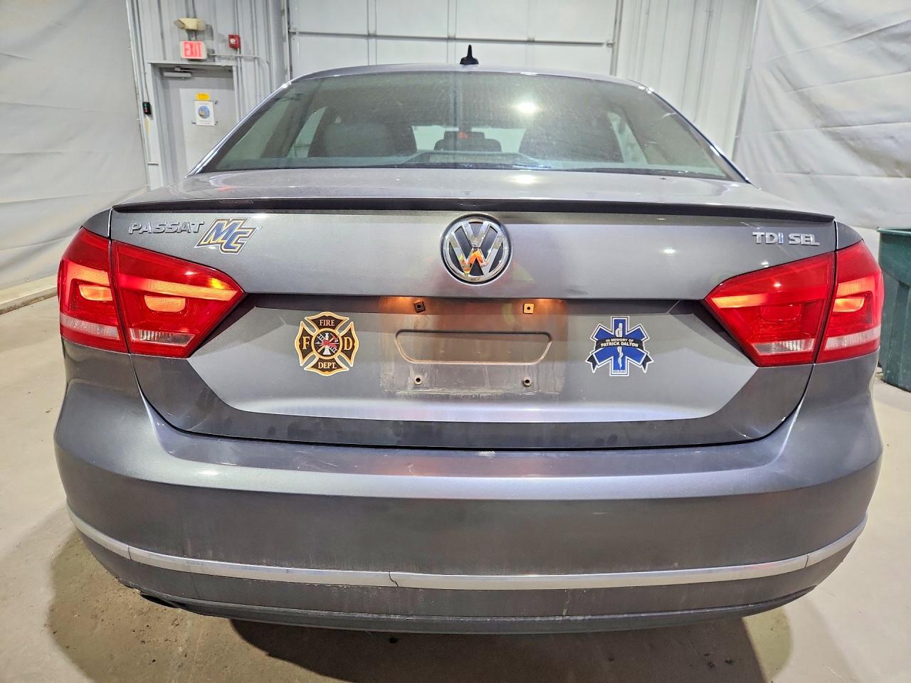 Volkswagen Passat Sel