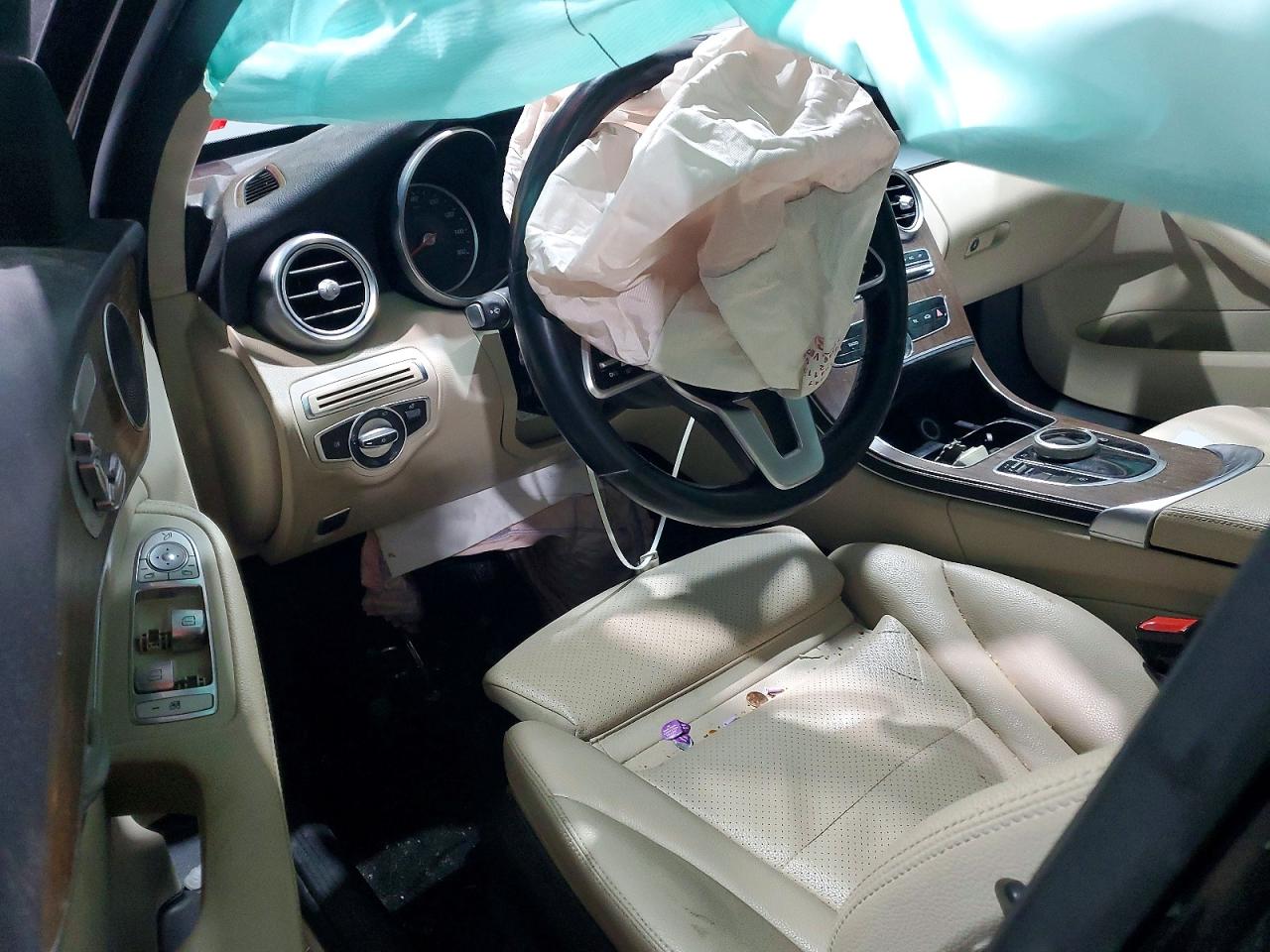 Mercedes-Benz C-Class 300 4matic