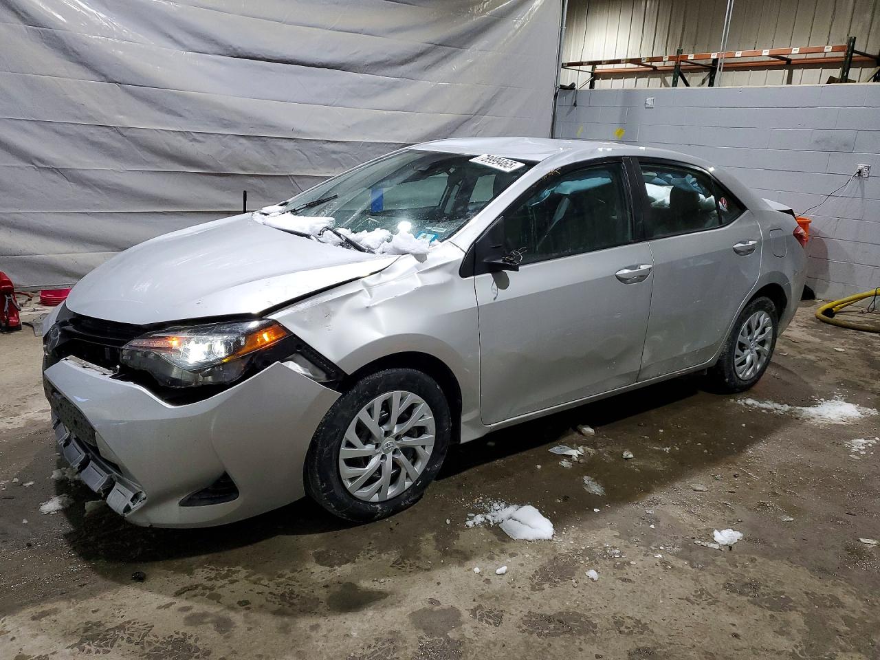 Salvage Toyota Corolla Image