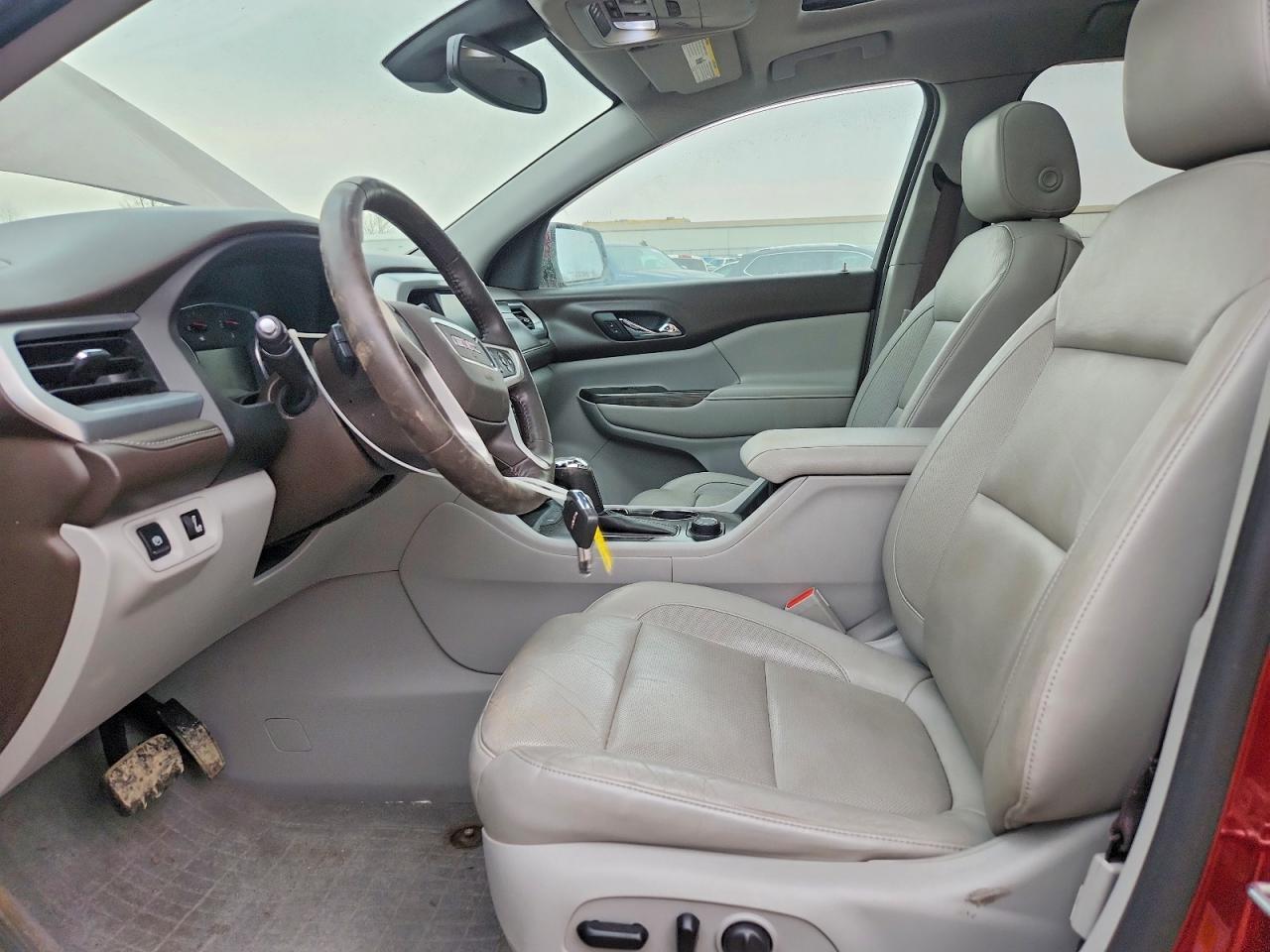 GMC Acadia Slt-2