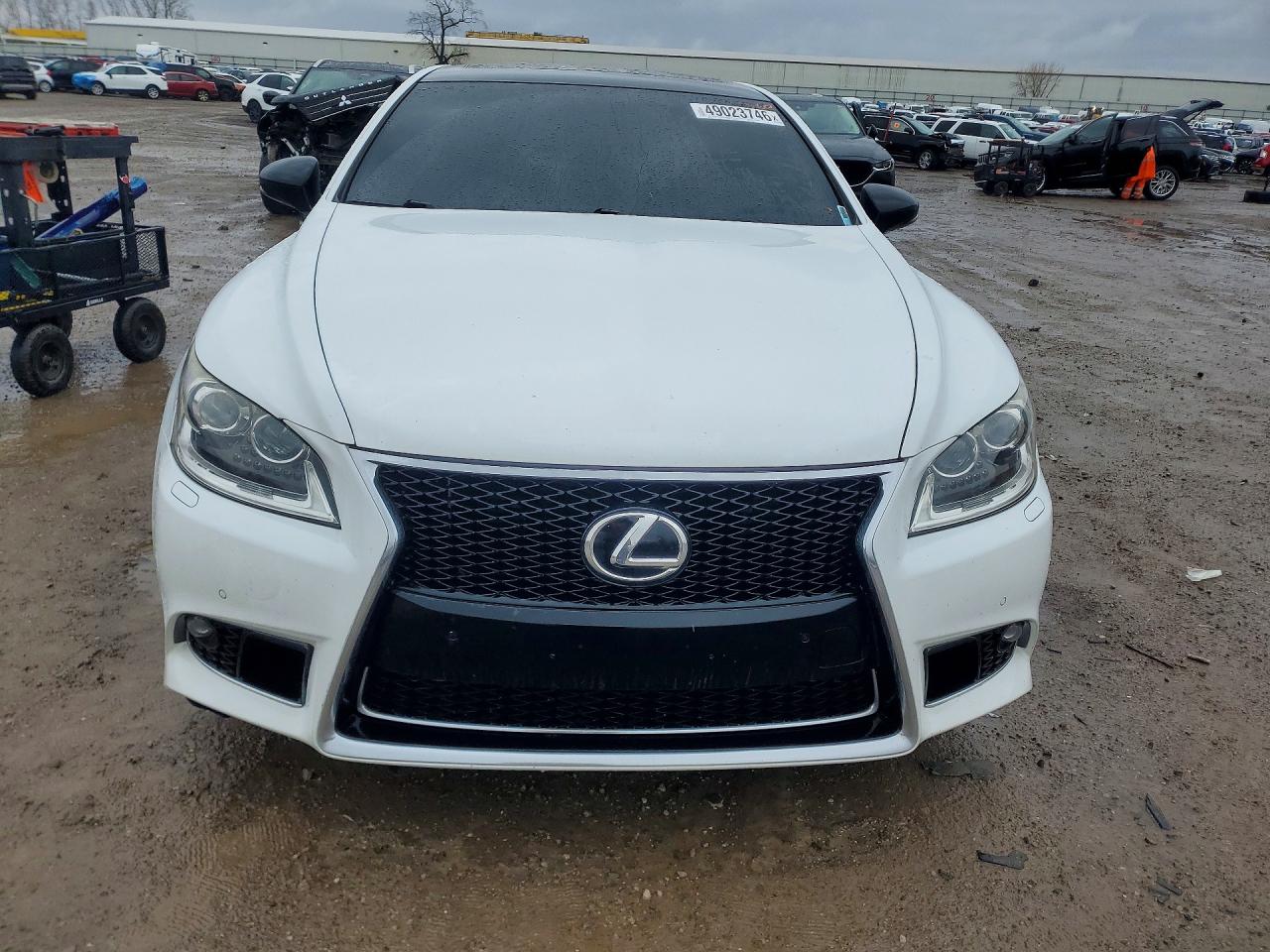Lexus LS Crafted Line