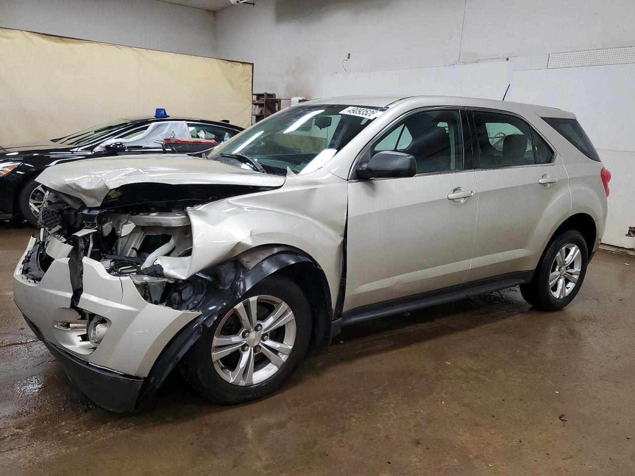 Salvage Chevrolet Equinox Image