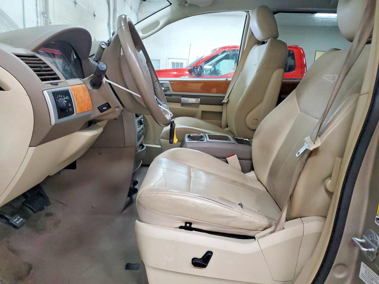 Chrysler Minivan Limited