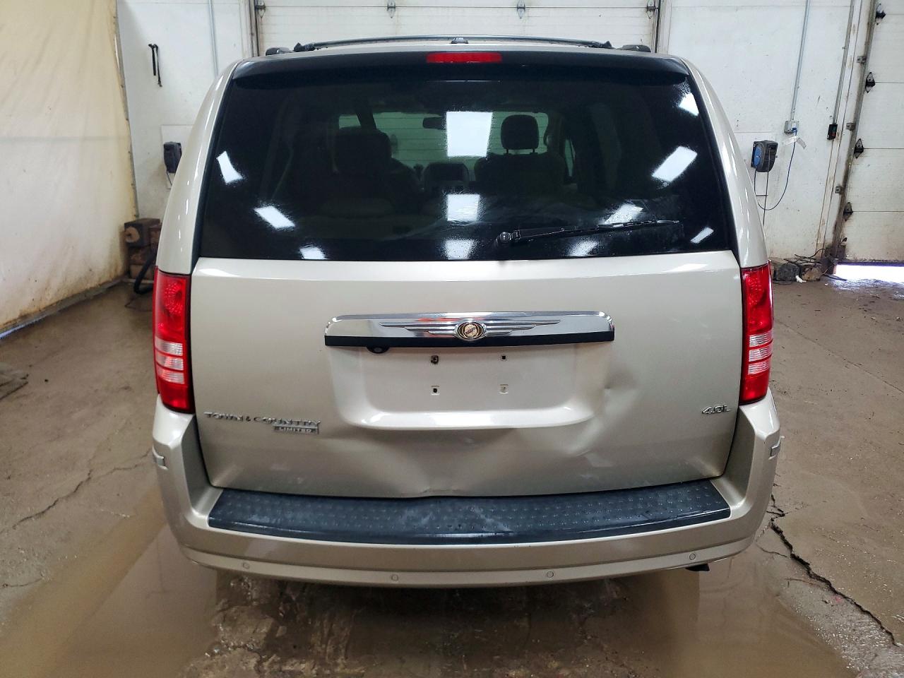 Chrysler Minivan Limited