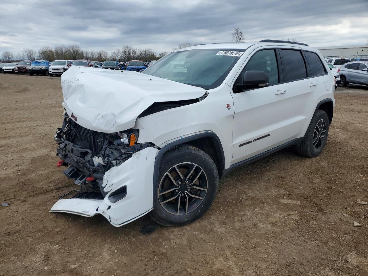 Salvage Jeep Cherokee Image