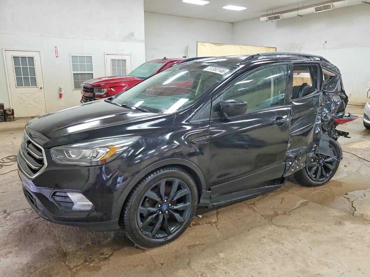 Salvage Ford Escape Image