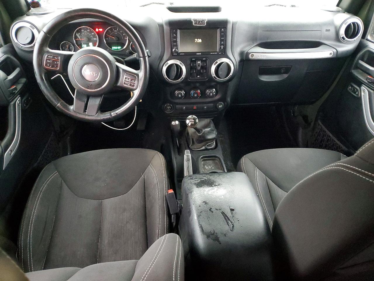Jeep Wrangler Sahara