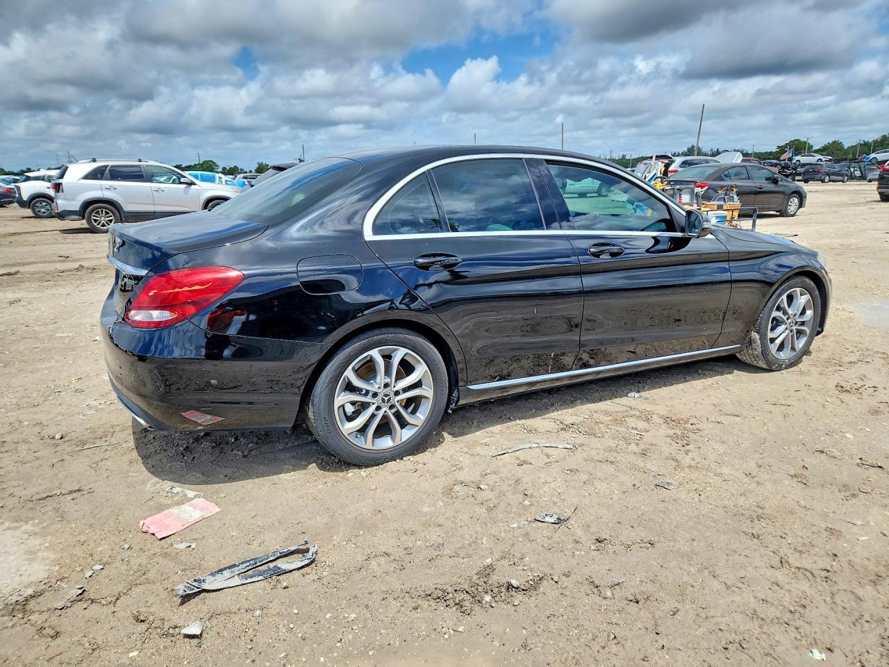 Mercedes-Benz C-Class 300