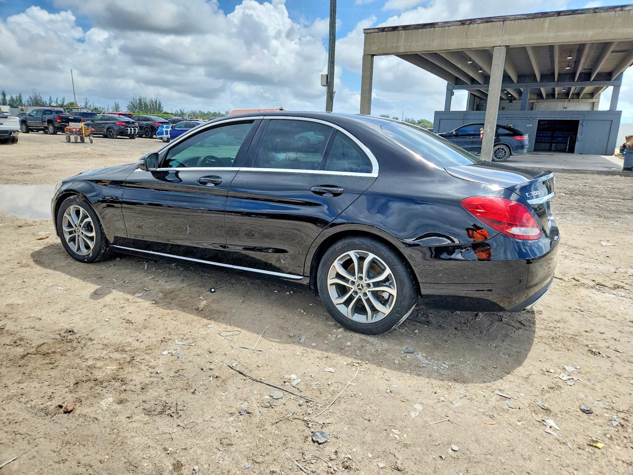Mercedes-Benz C-Class 300