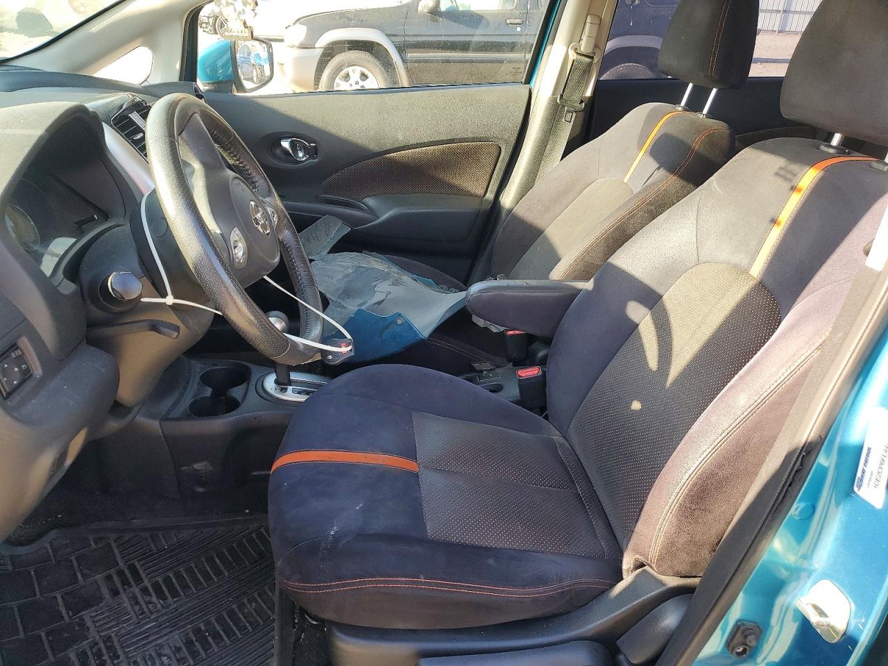 Nissan Versa S