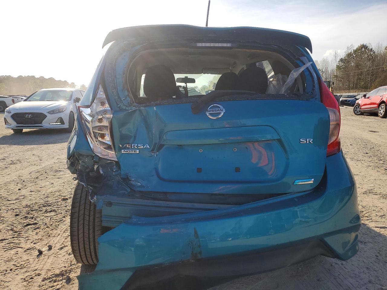 Nissan Versa S