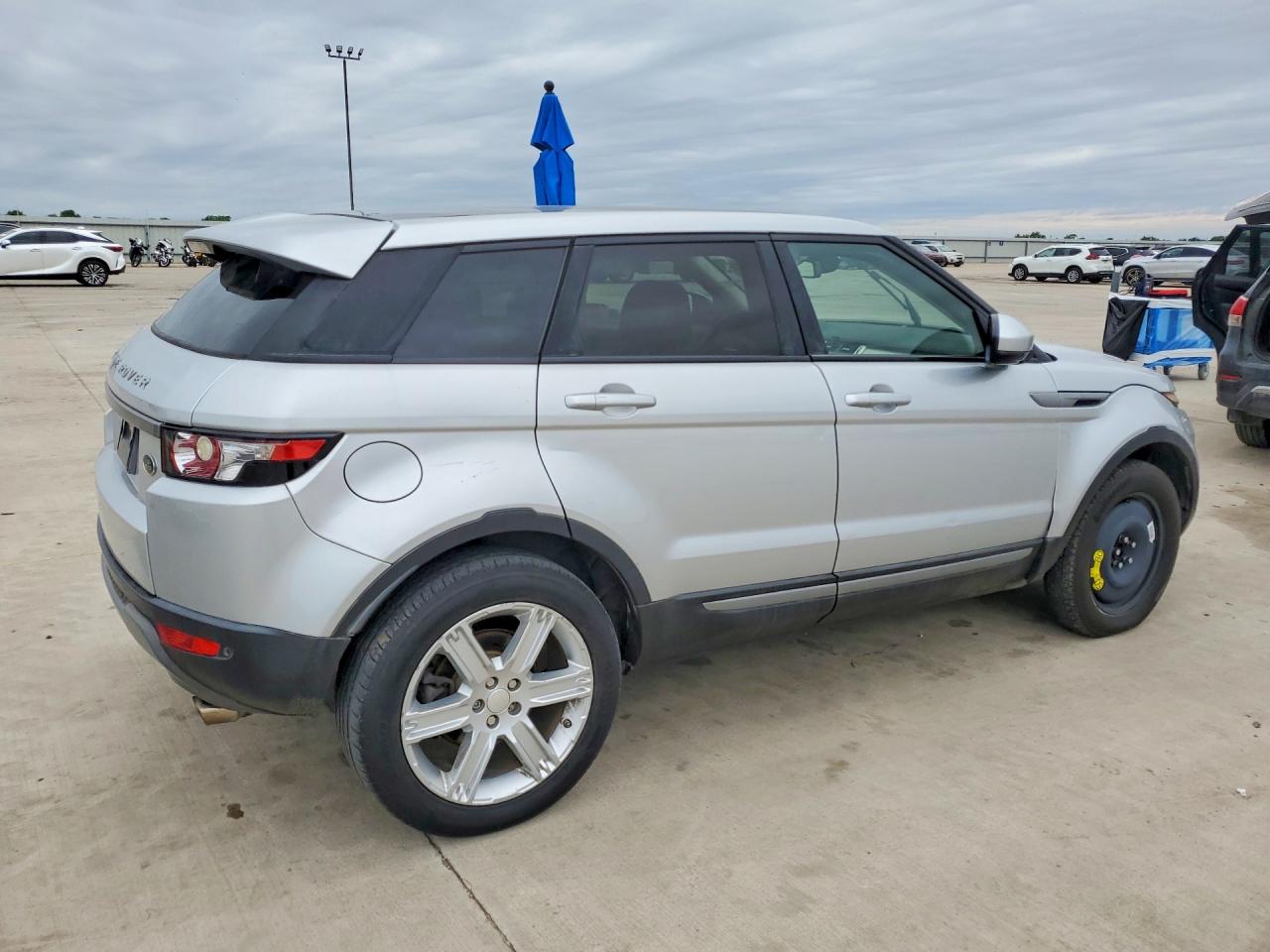 Land Rover Range Rover Pure Plus