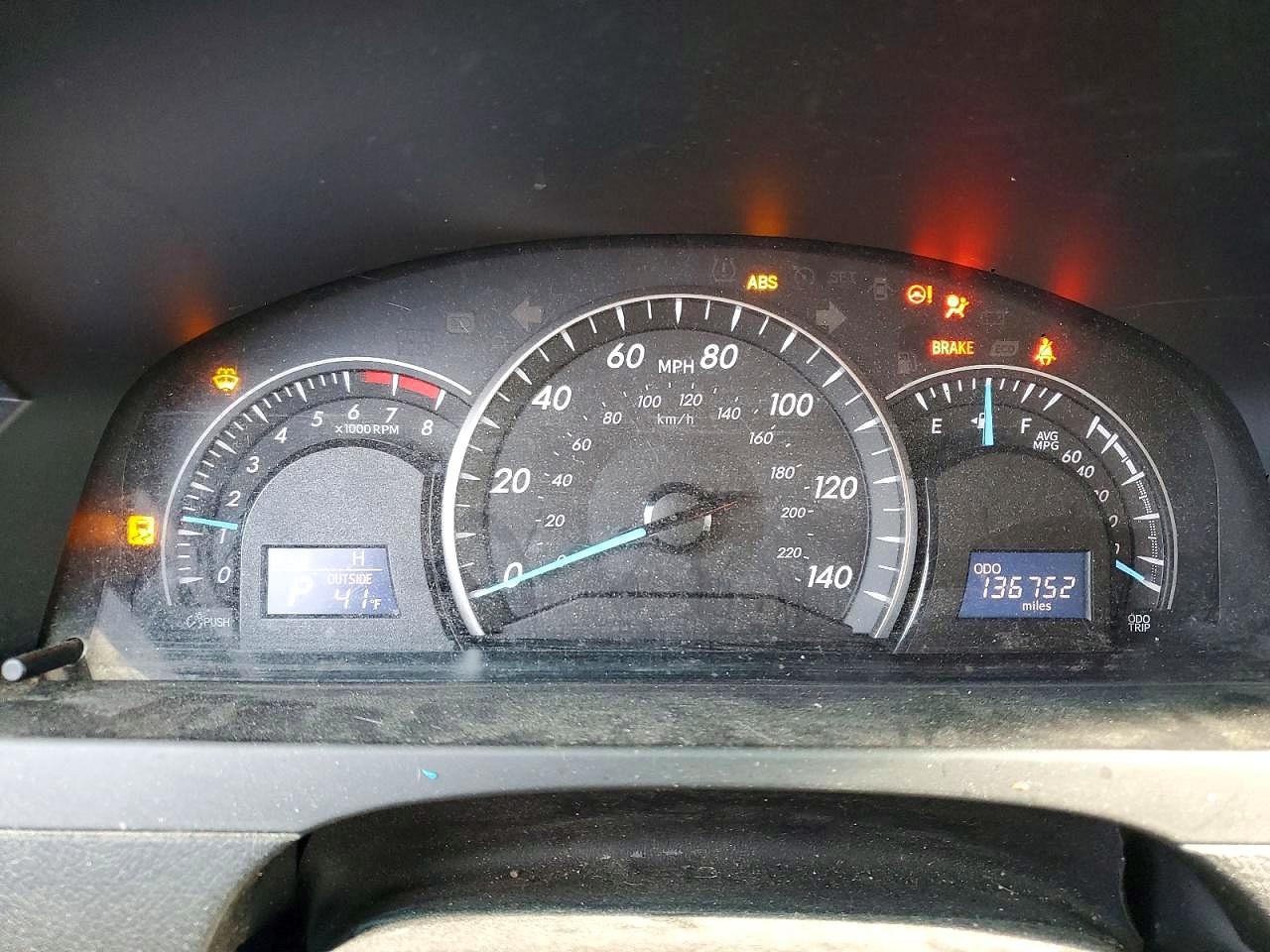 Toyota Camry Le