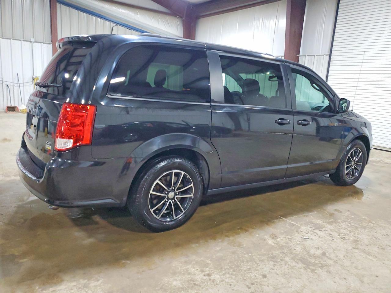 Dodge Caravan Gt