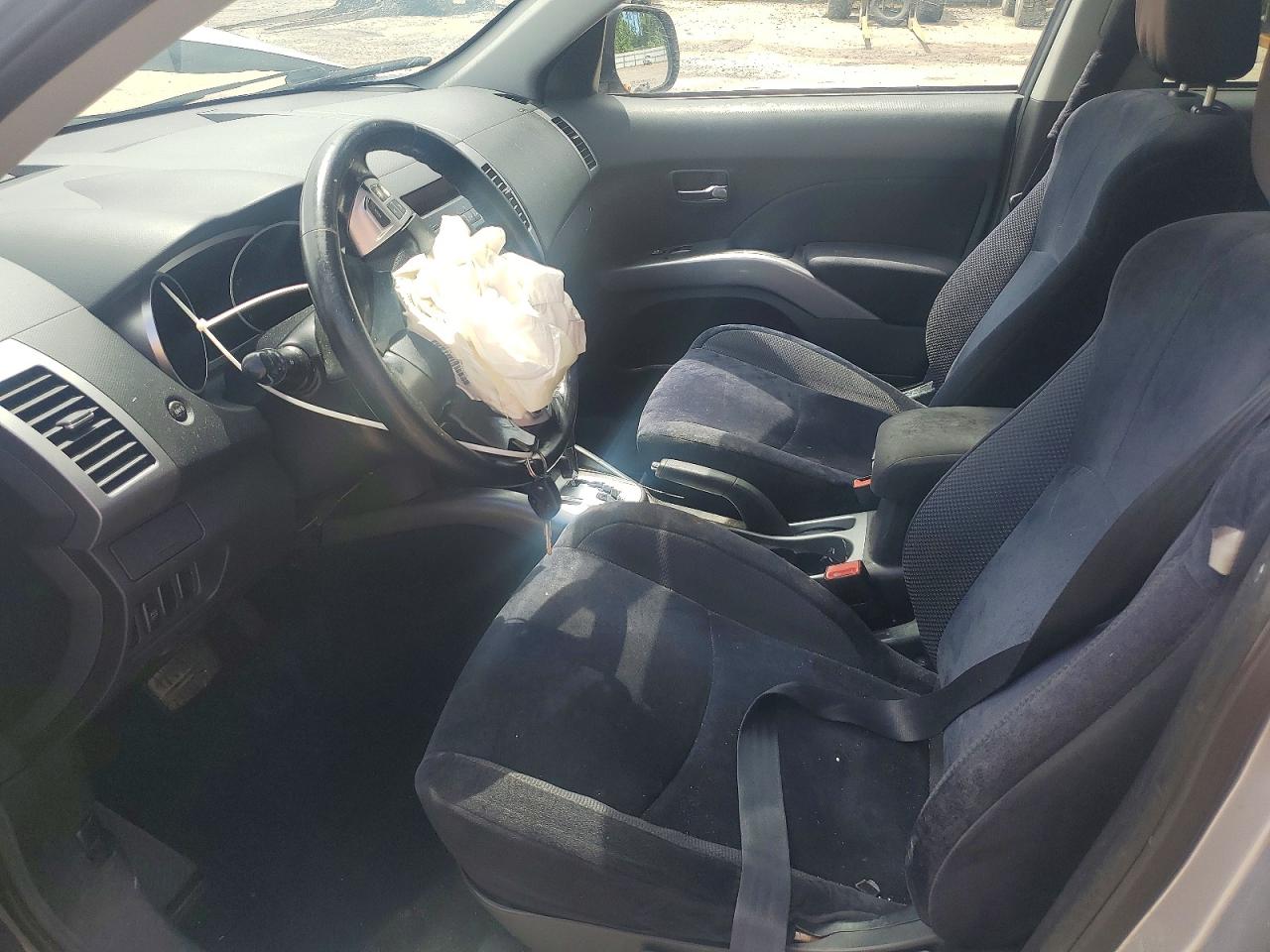 Mitsubishi Outlander Es