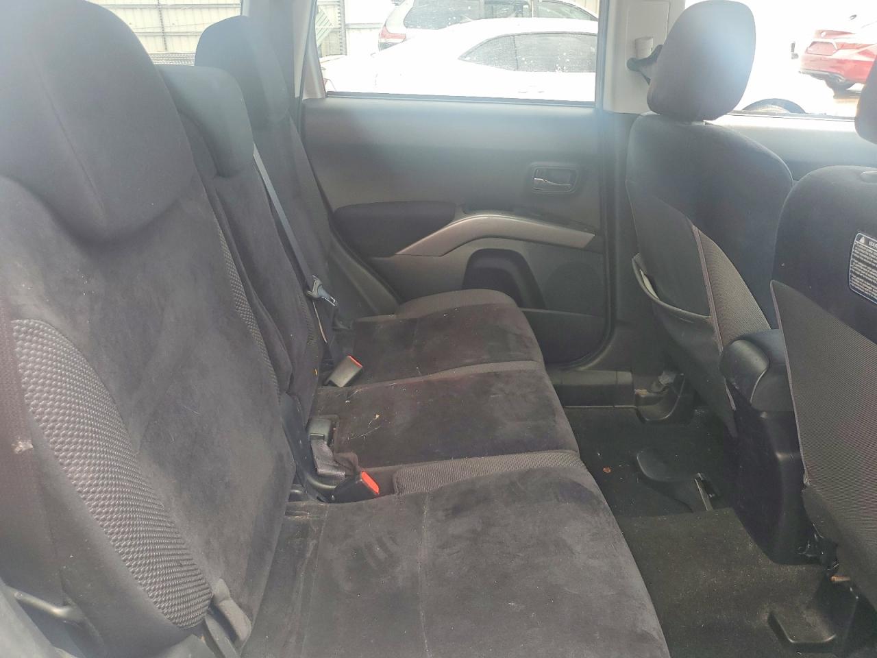 Mitsubishi Outlander Es