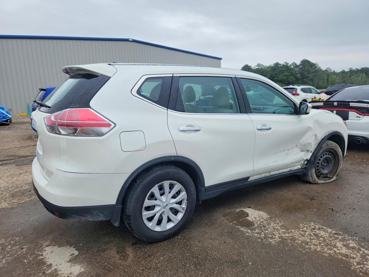Nissan Rogue S