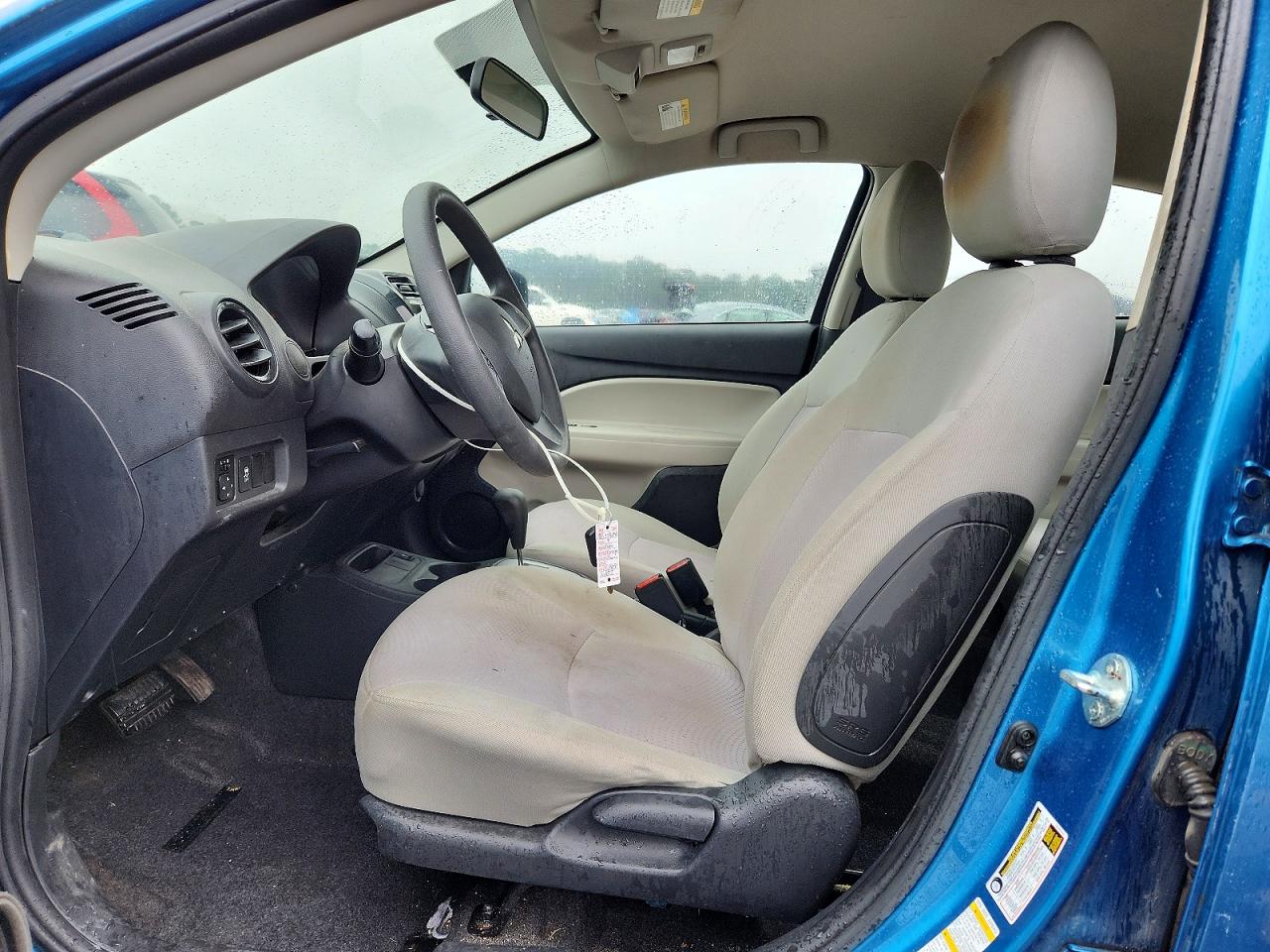 Mitsubishi Mirage G4 Es