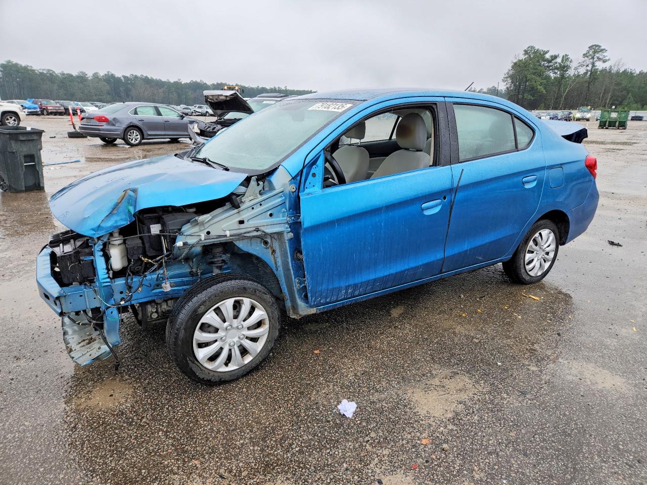 Salvage Mitsubishi Mirage Image