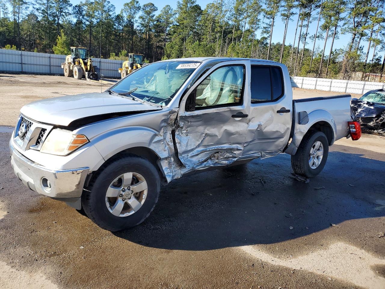 Salvage Nissan Frontier Image