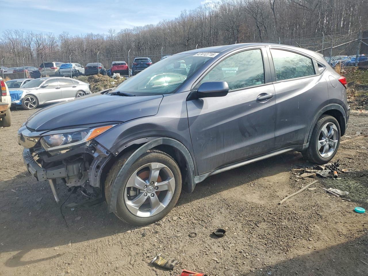 Salvage Honda HR-V Image