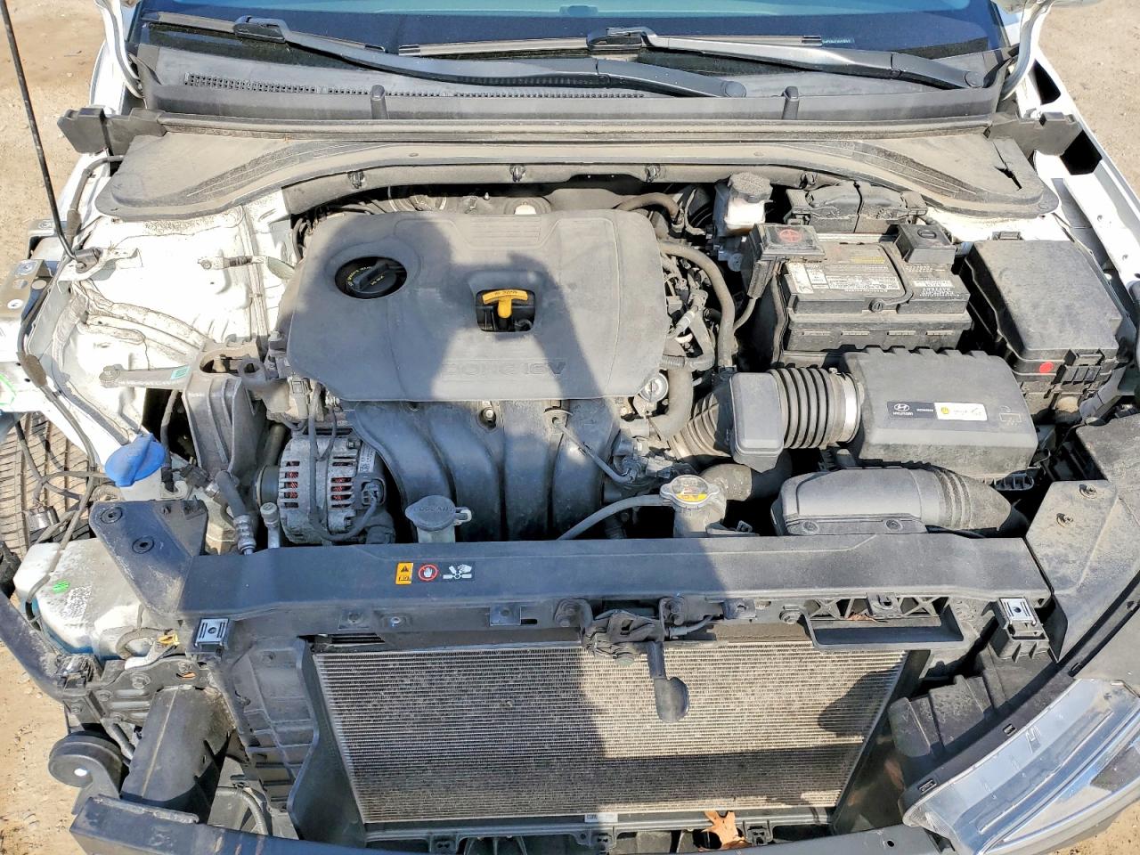 Hyundai ELANTRA Value Edition