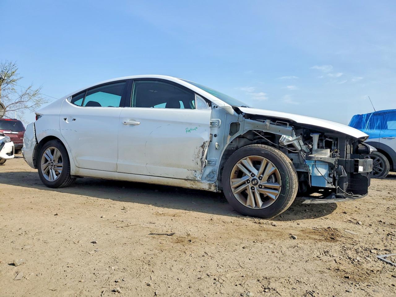 Hyundai ELANTRA Value Edition
