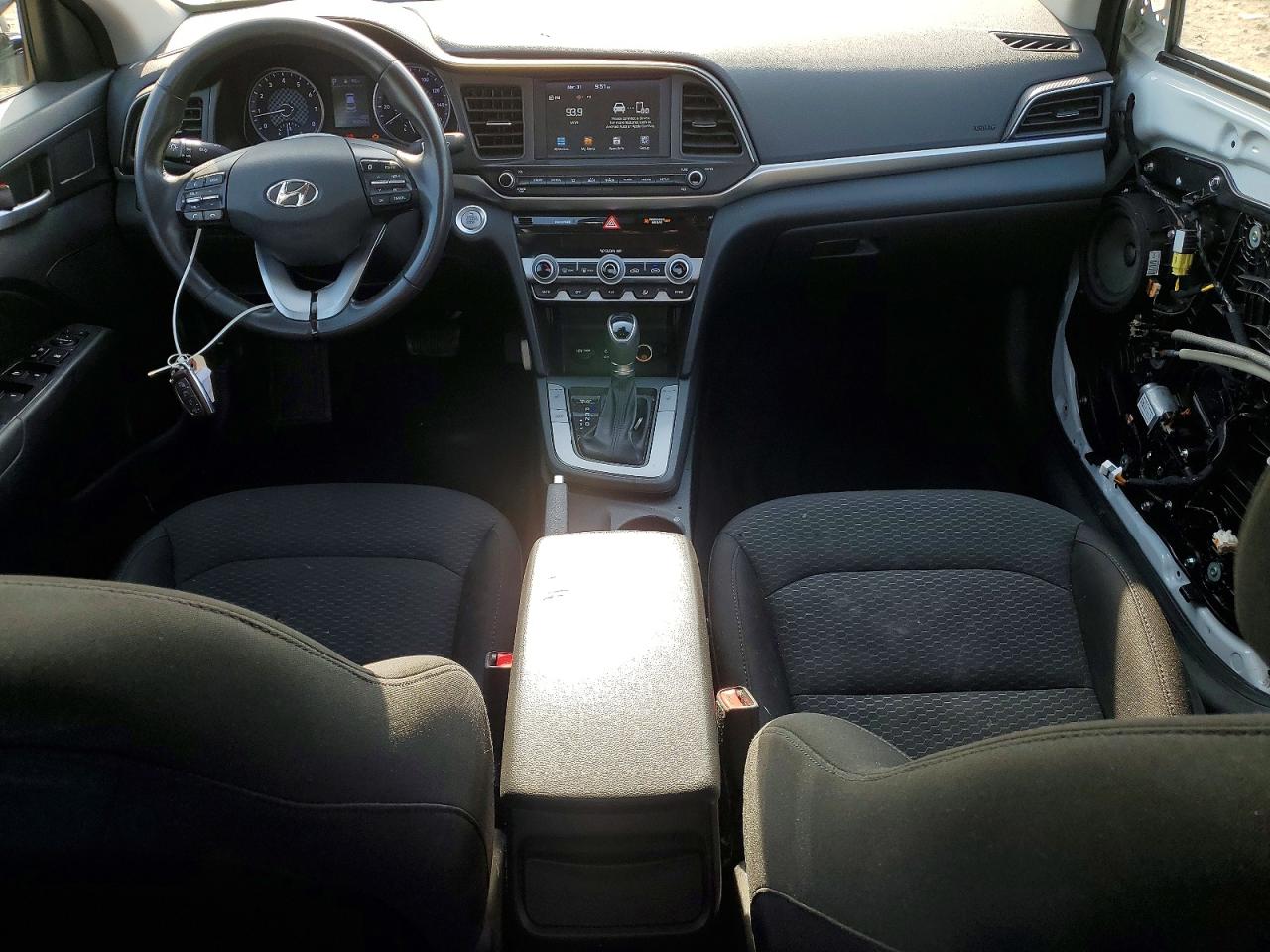Hyundai ELANTRA Value Edition