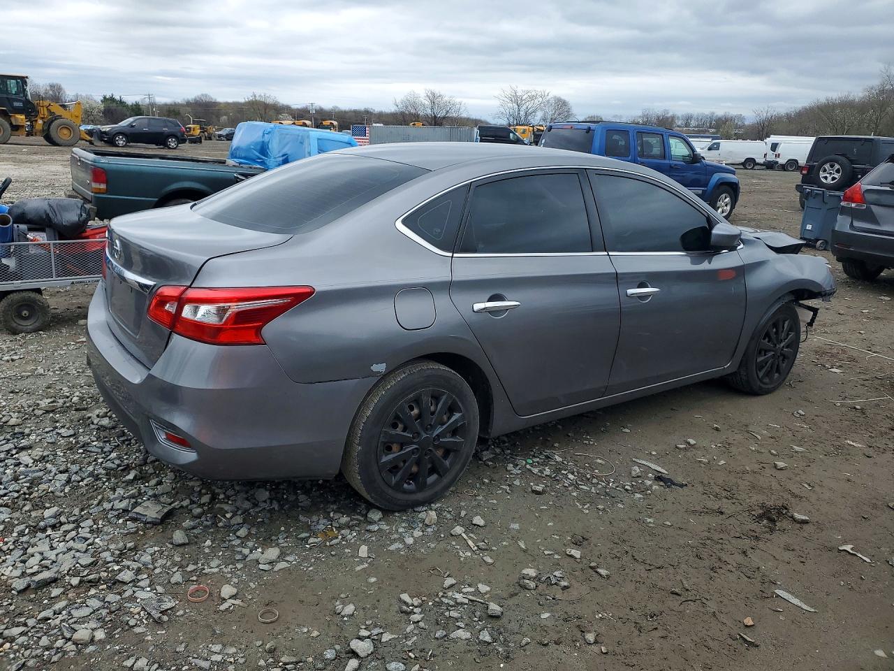 Nissan Sentra S