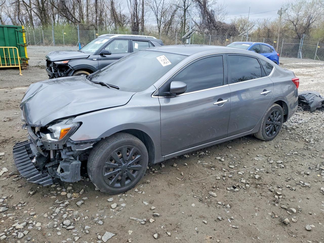 Salvage Nissan Sentra Image