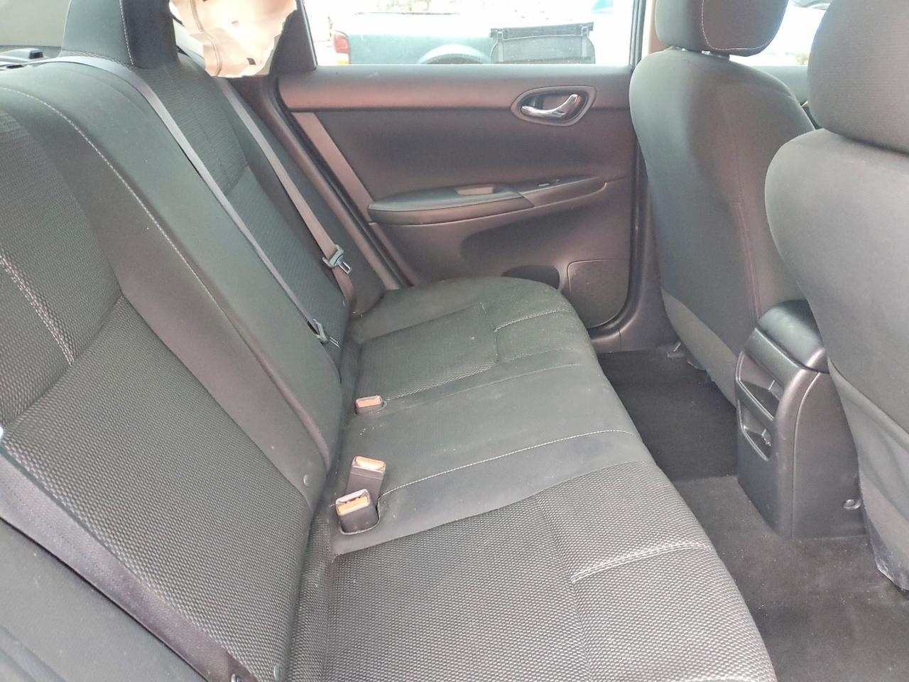 Nissan Sentra S