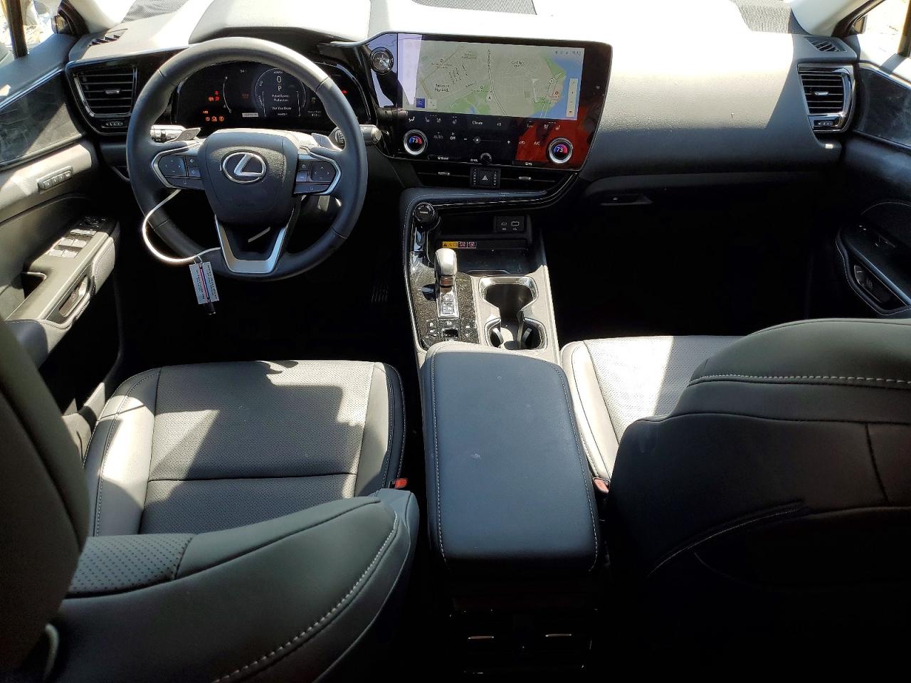 Lexus NX Premium
