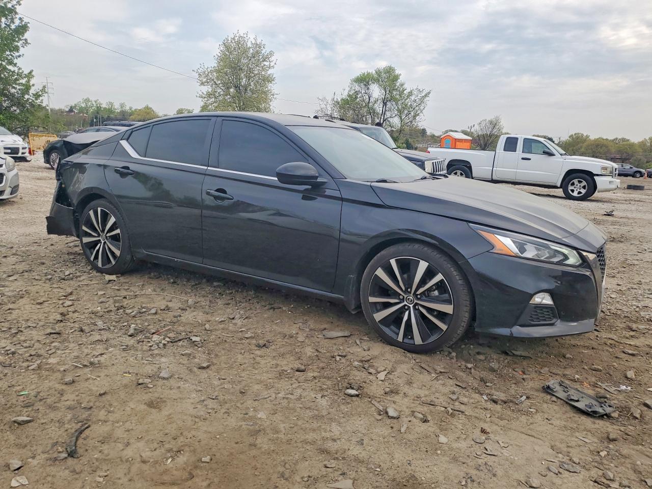 Nissan Altima Sr