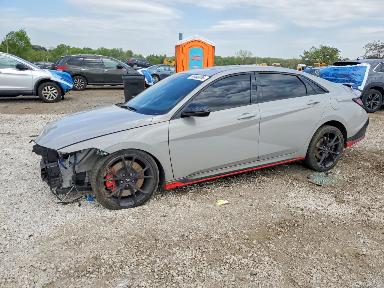 Salvage Hyundai ELANTRA Image
