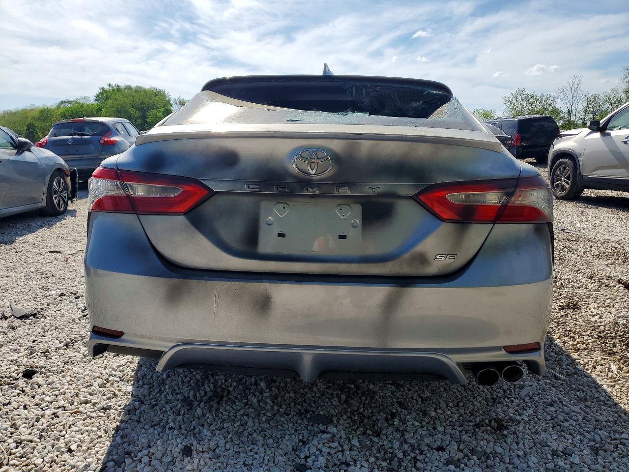 Toyota Camry Se