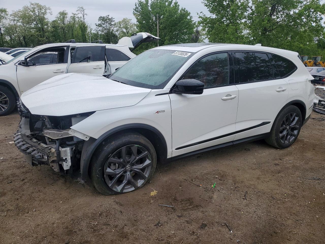 Salvage Acura MDX Image