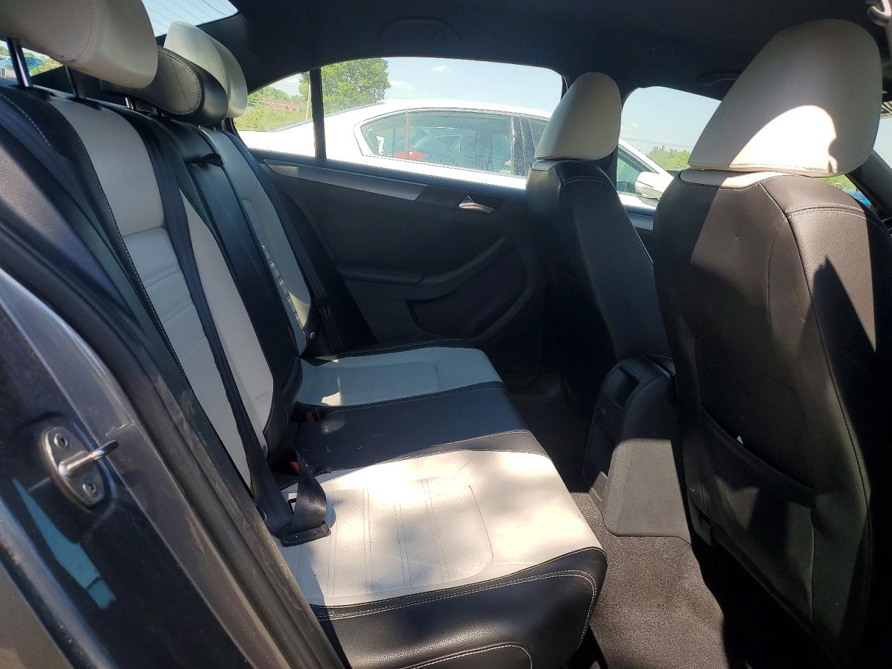 Volkswagen Jetta Sport