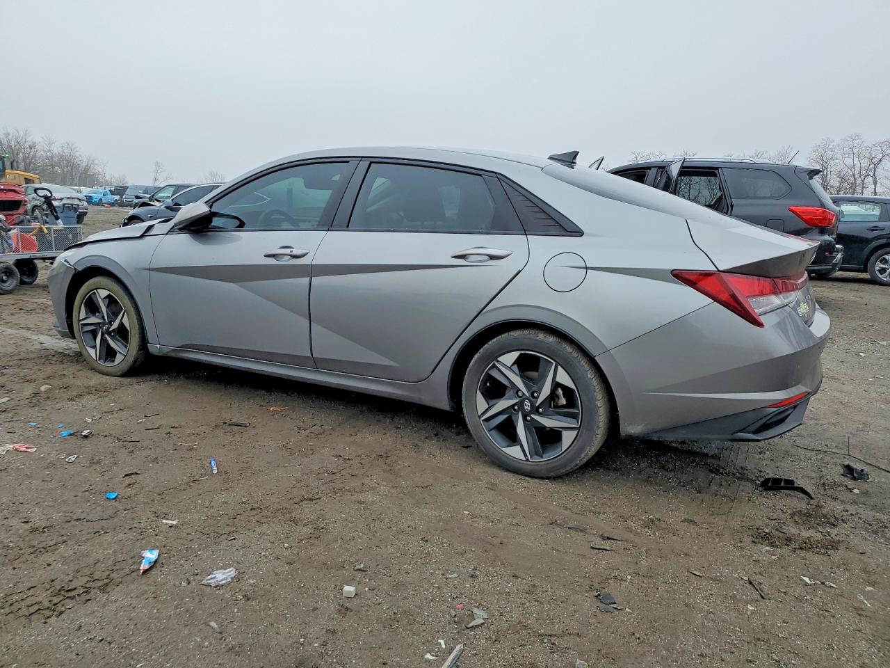 Hyundai ELANTRA Sel