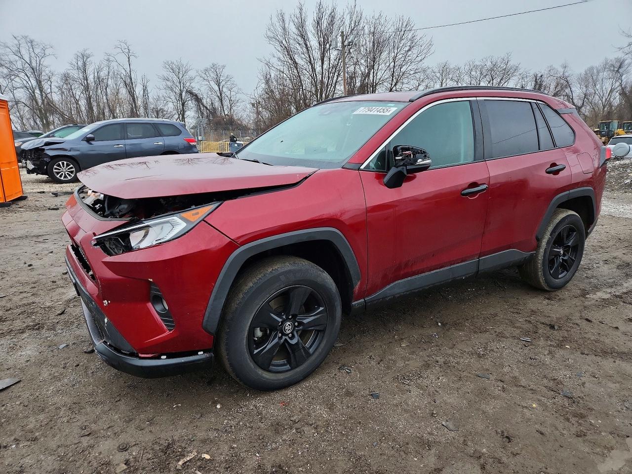 Salvage Toyota RAV4 Image
