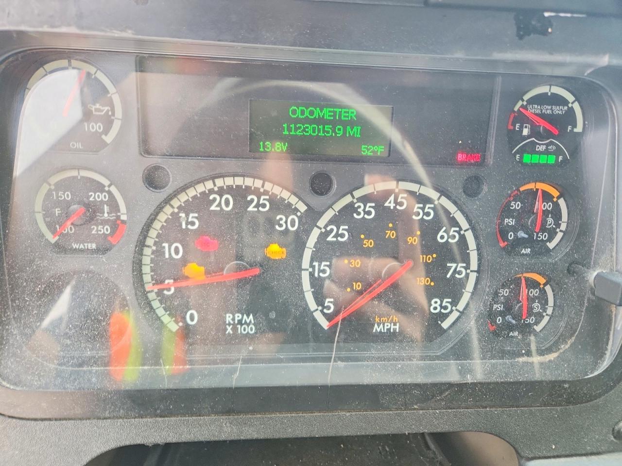 Freigliner Cascadia 125