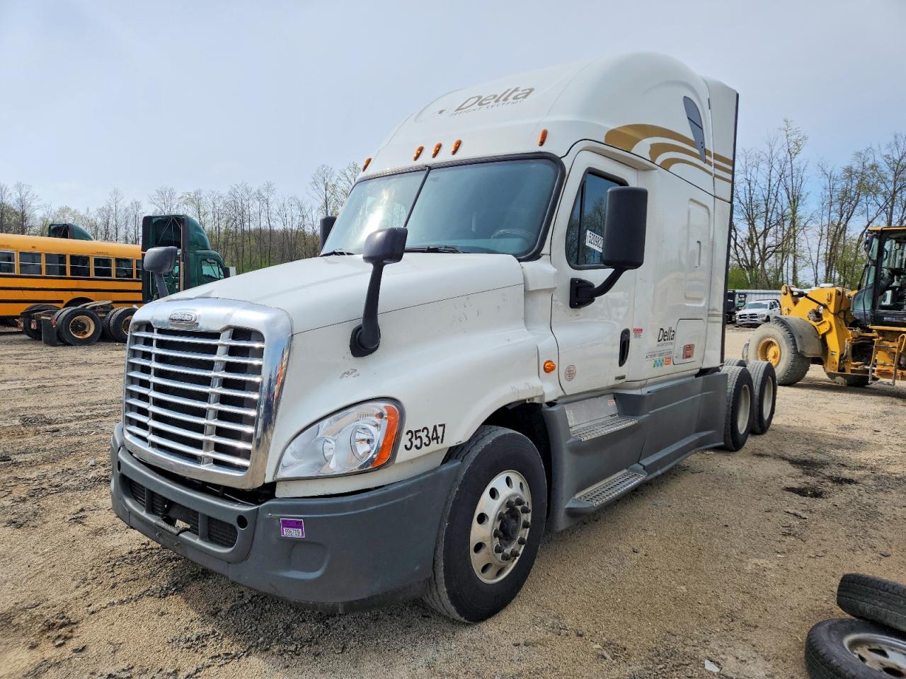 Freigliner Cascadia 125