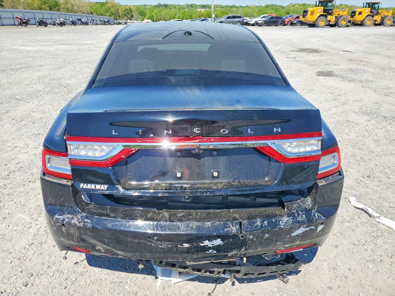Lincoln Continental Select
