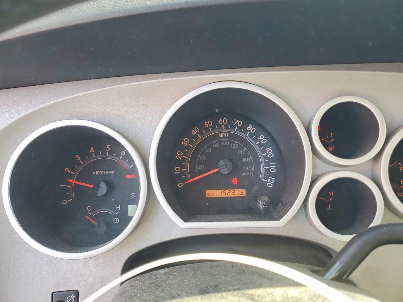 Toyota Tundra Crewmax Sr5