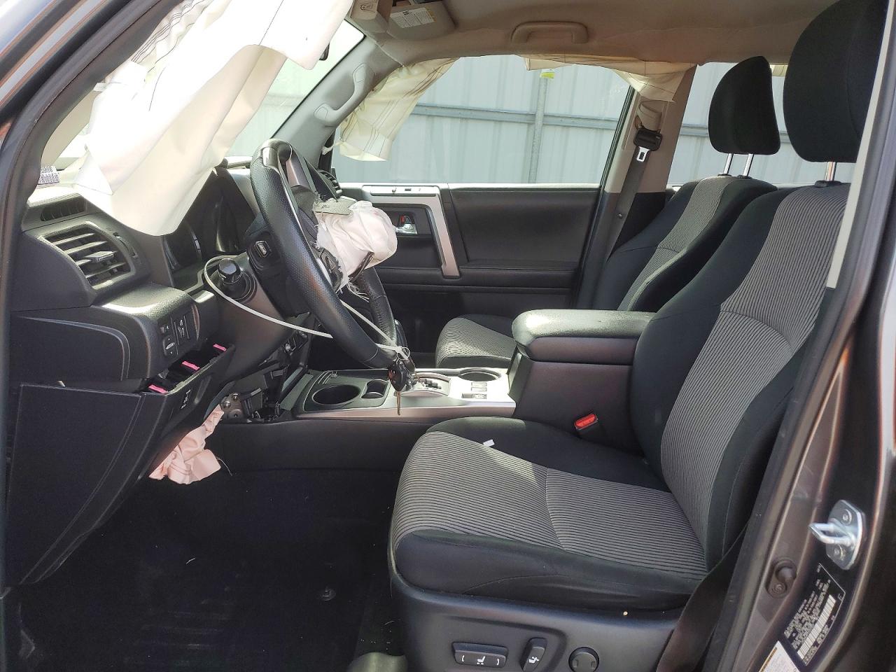 Toyota 4Runner Sr5